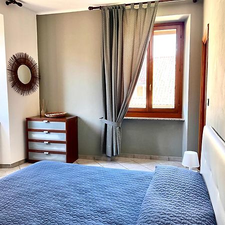 Appartamento In Centro Storico "La Casa Di Cri" Асті Екстер'єр фото
